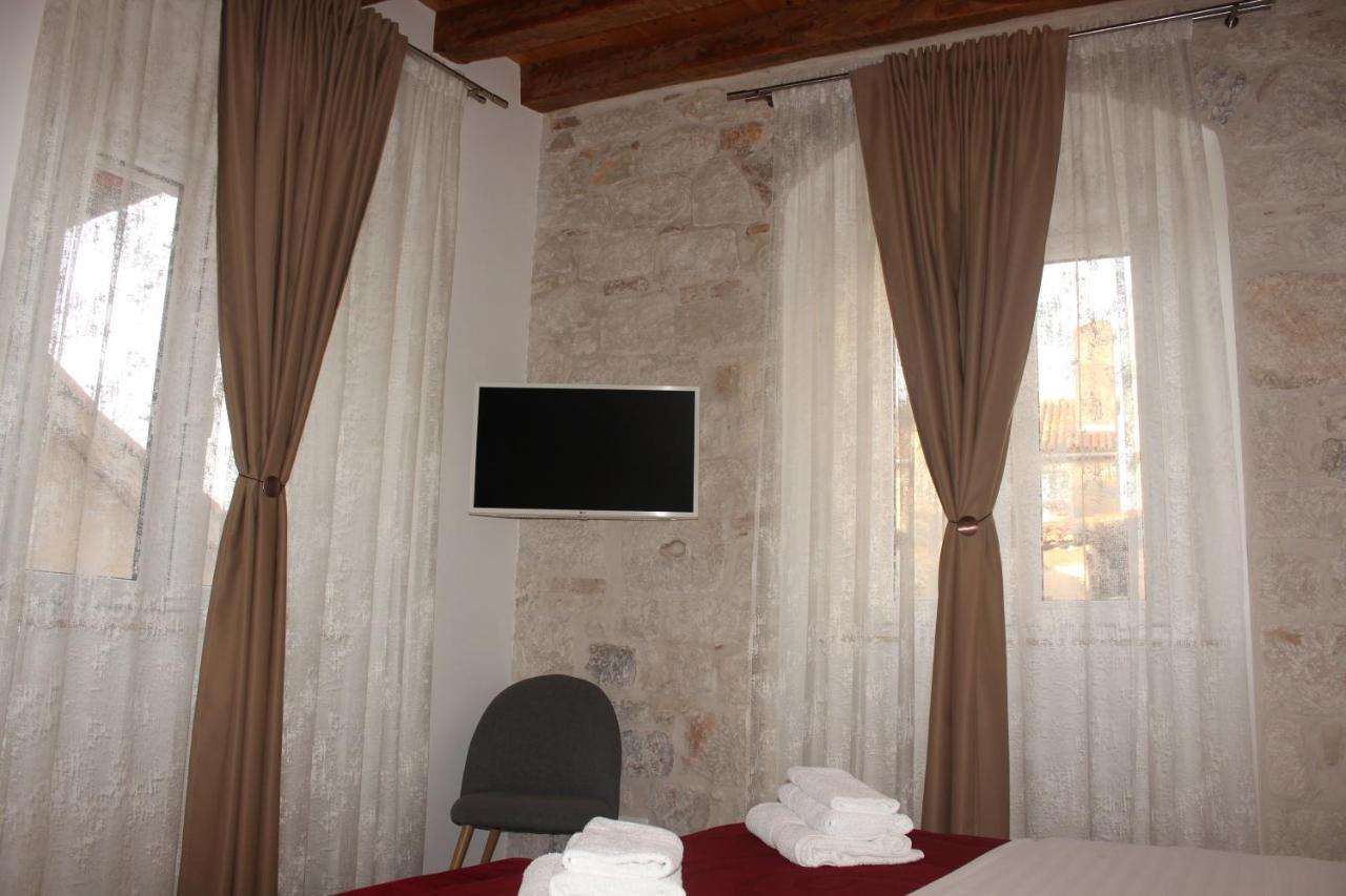 Luxury Rooms Rustic Chic Split Buitenkant foto